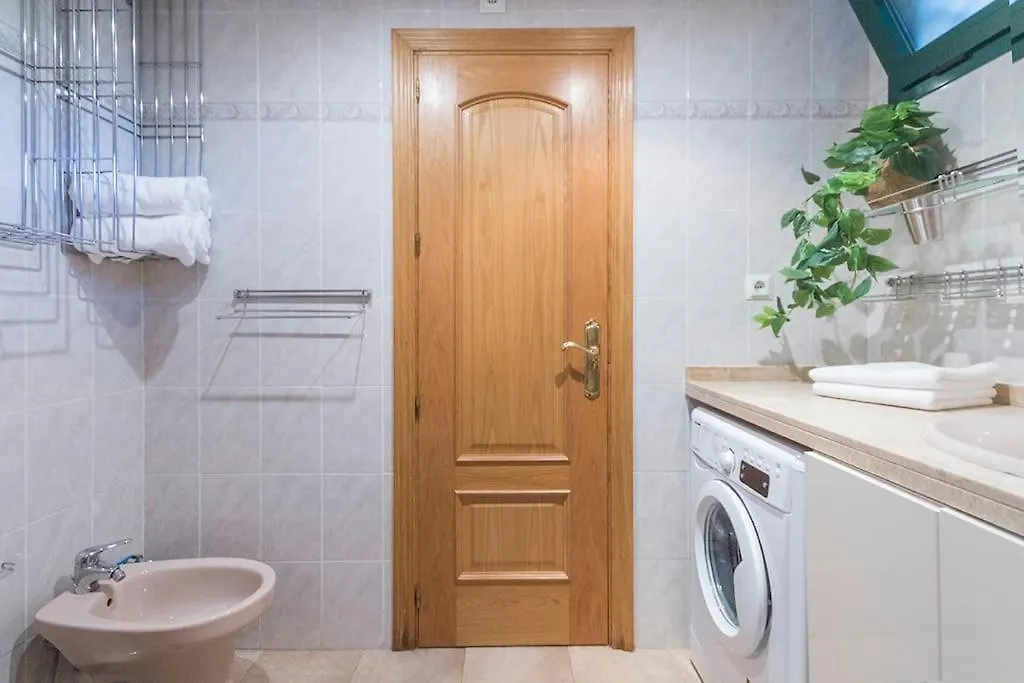 Stunning Ground Floor Apartment! Benalmadena 0*,